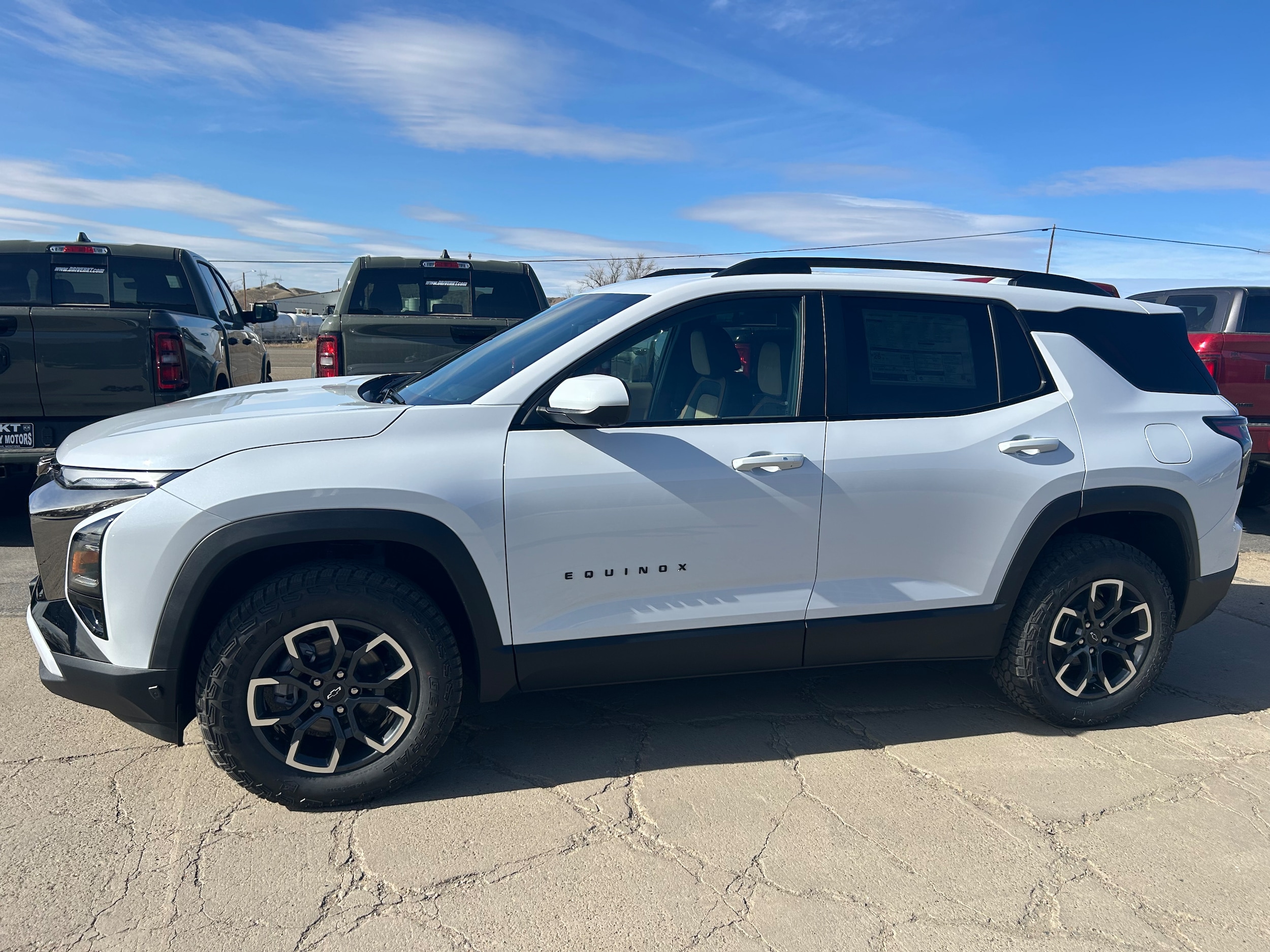 2026 Chevrolet Equinox Activ - Polar White Tricoat exterior view 3