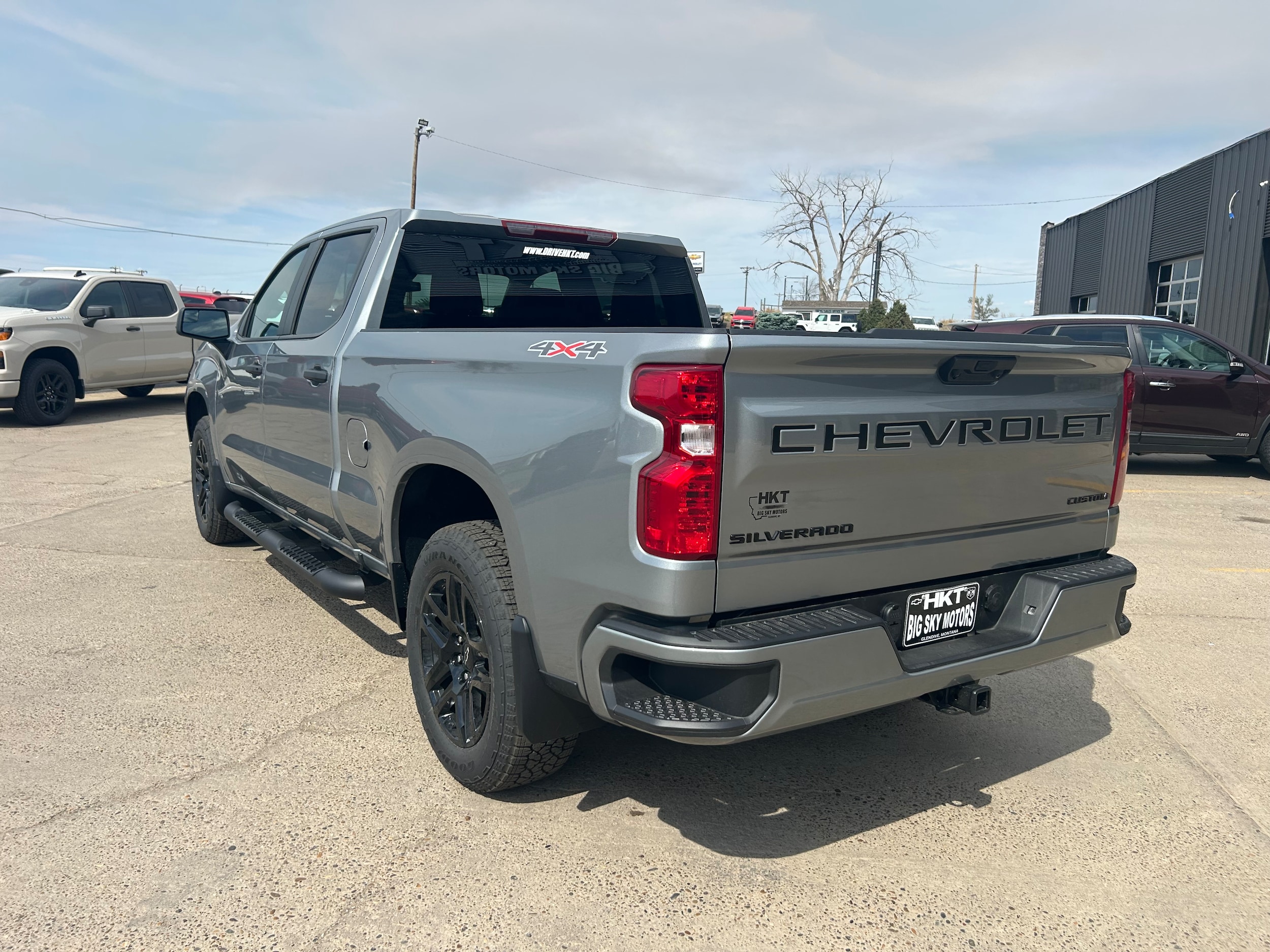 2026 Chevrolet Silverado 1500 Custom - Sterling Gray Metallic exterior view 5