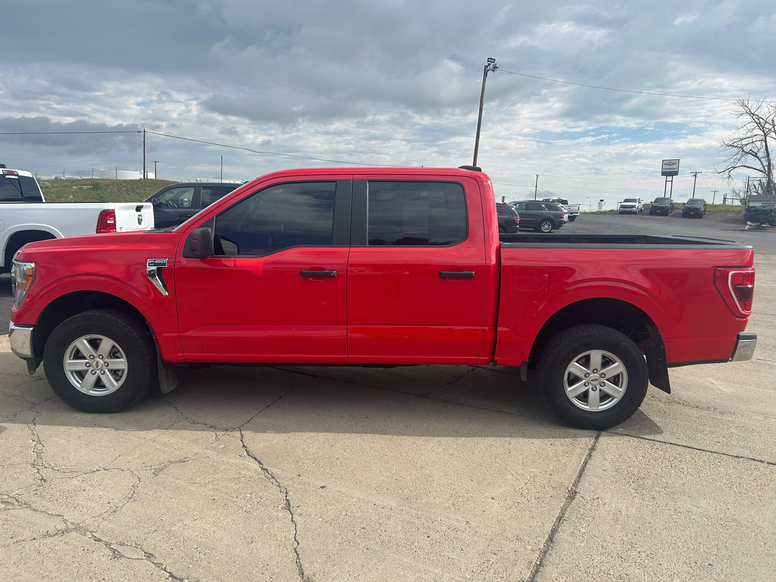 2022 Ford F-150 XL photo 4