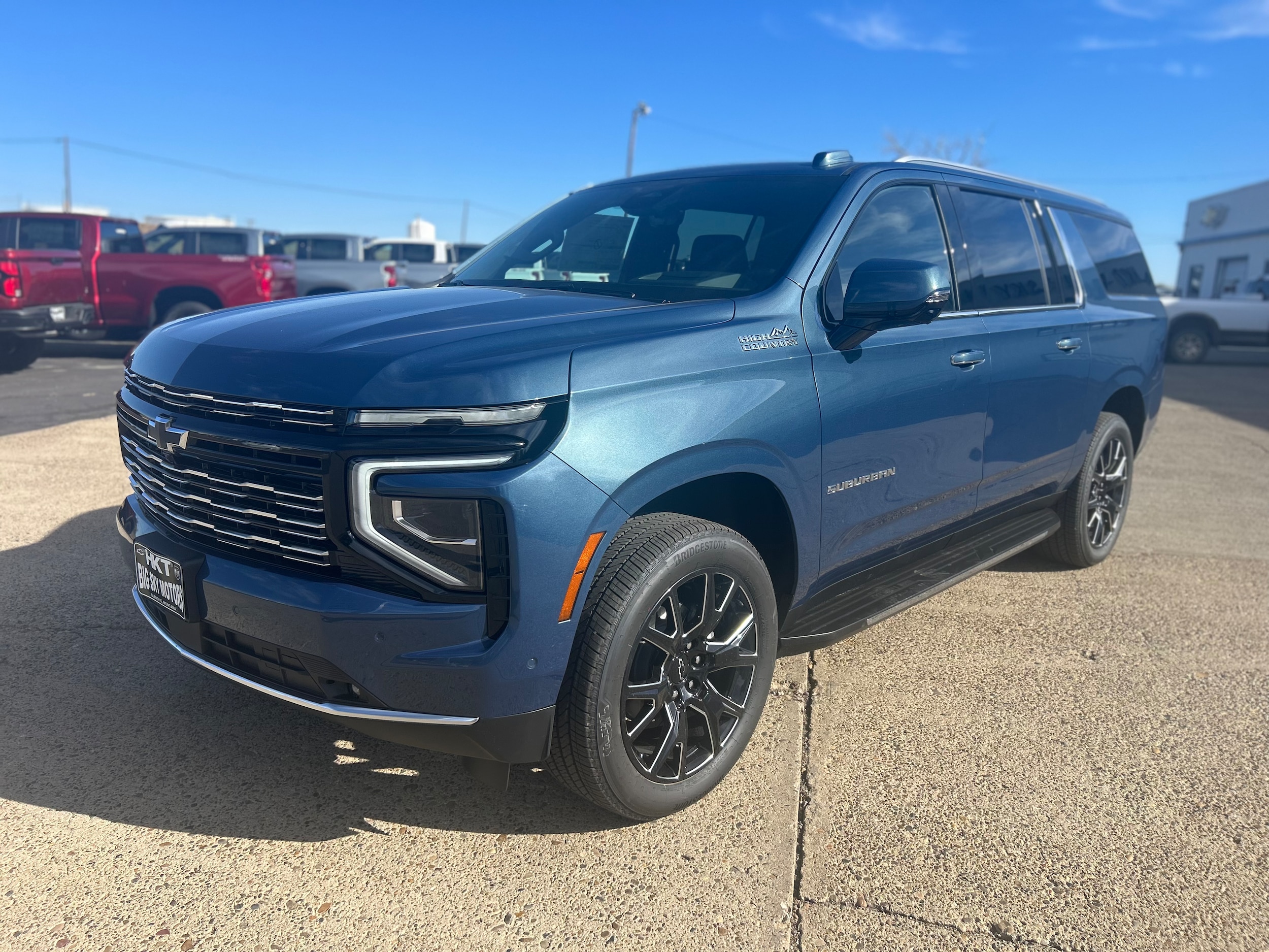 2026 Chevrolet Suburban High Country's photo