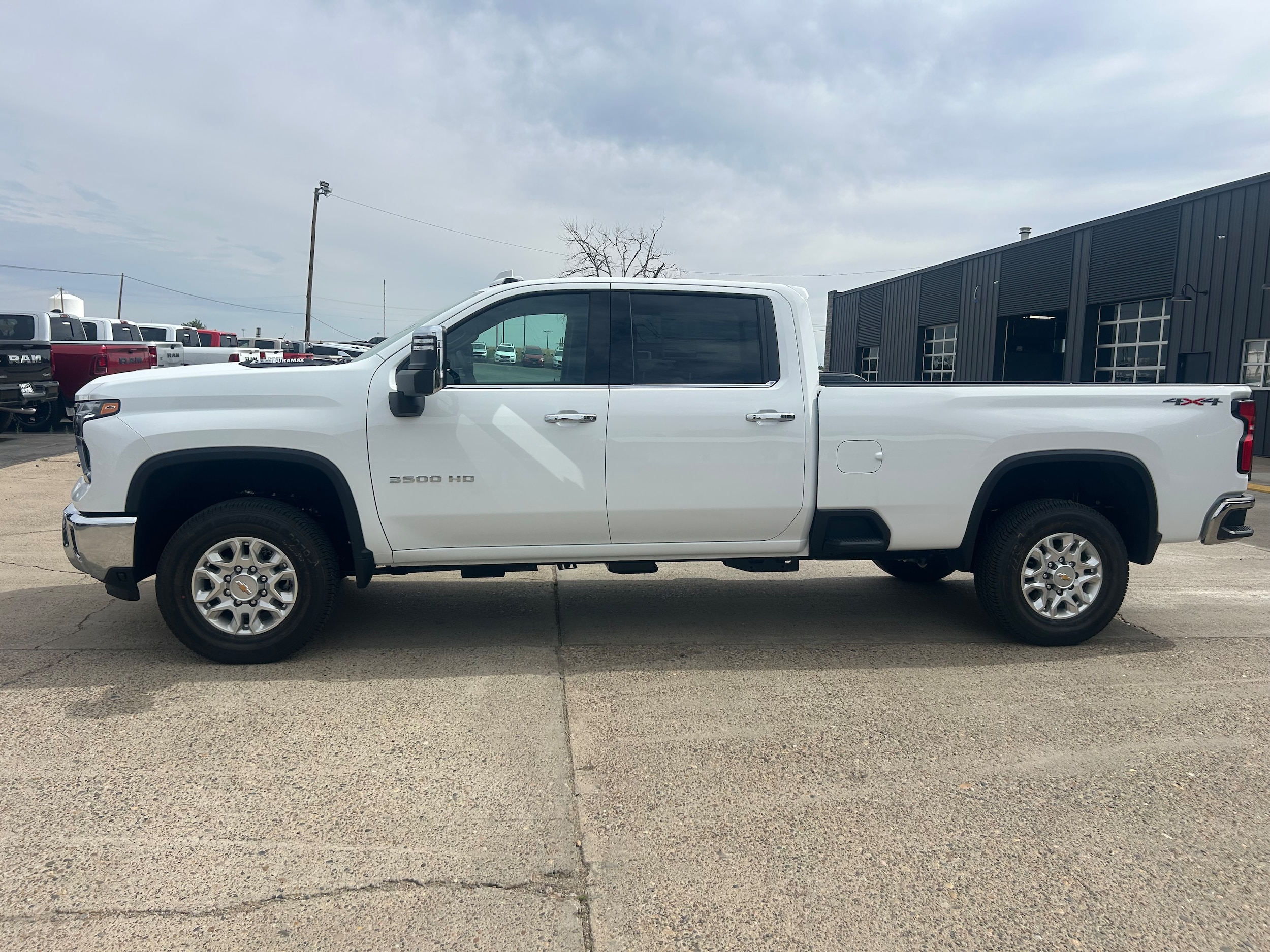 2026 Chevrolet Silverado 3500 HD LTZ - Summit White exterior view 3