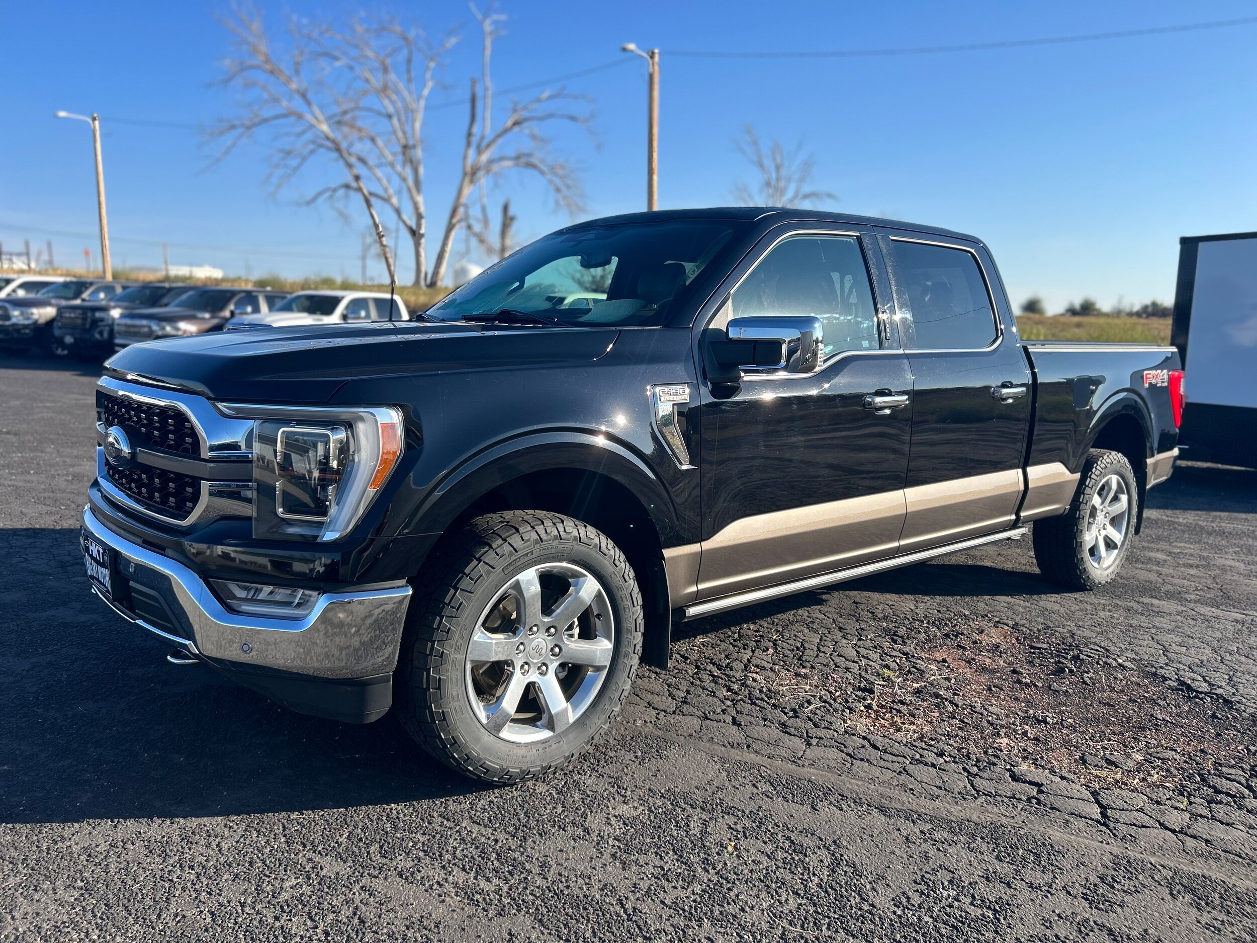 2022 Ford F-150 XL photo 2