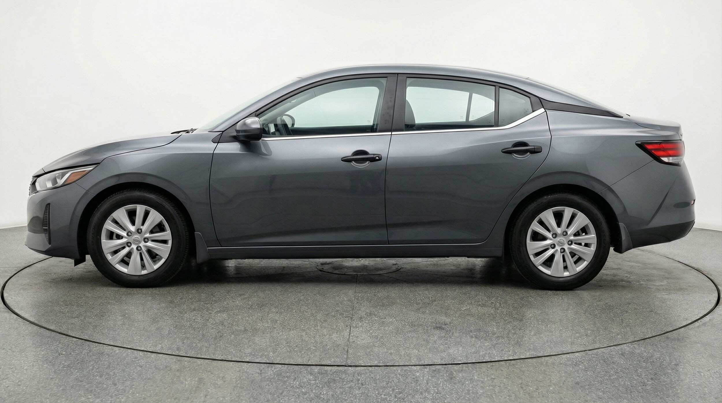 Thumbnail: 2025 Nissan Sentra - 4