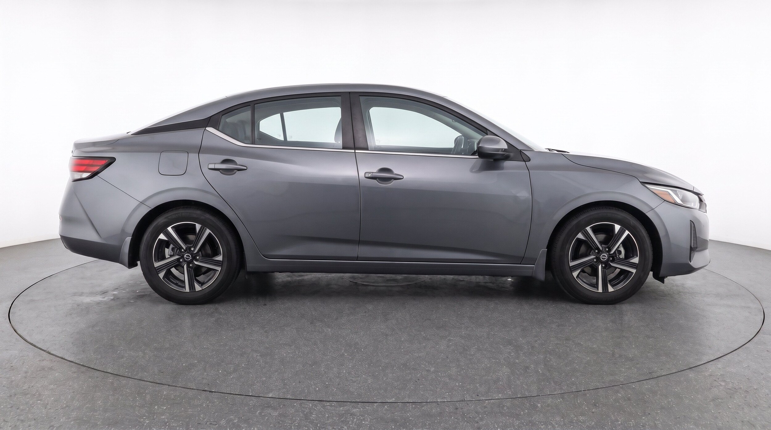 Thumbnail: 2025 Nissan Sentra - 10