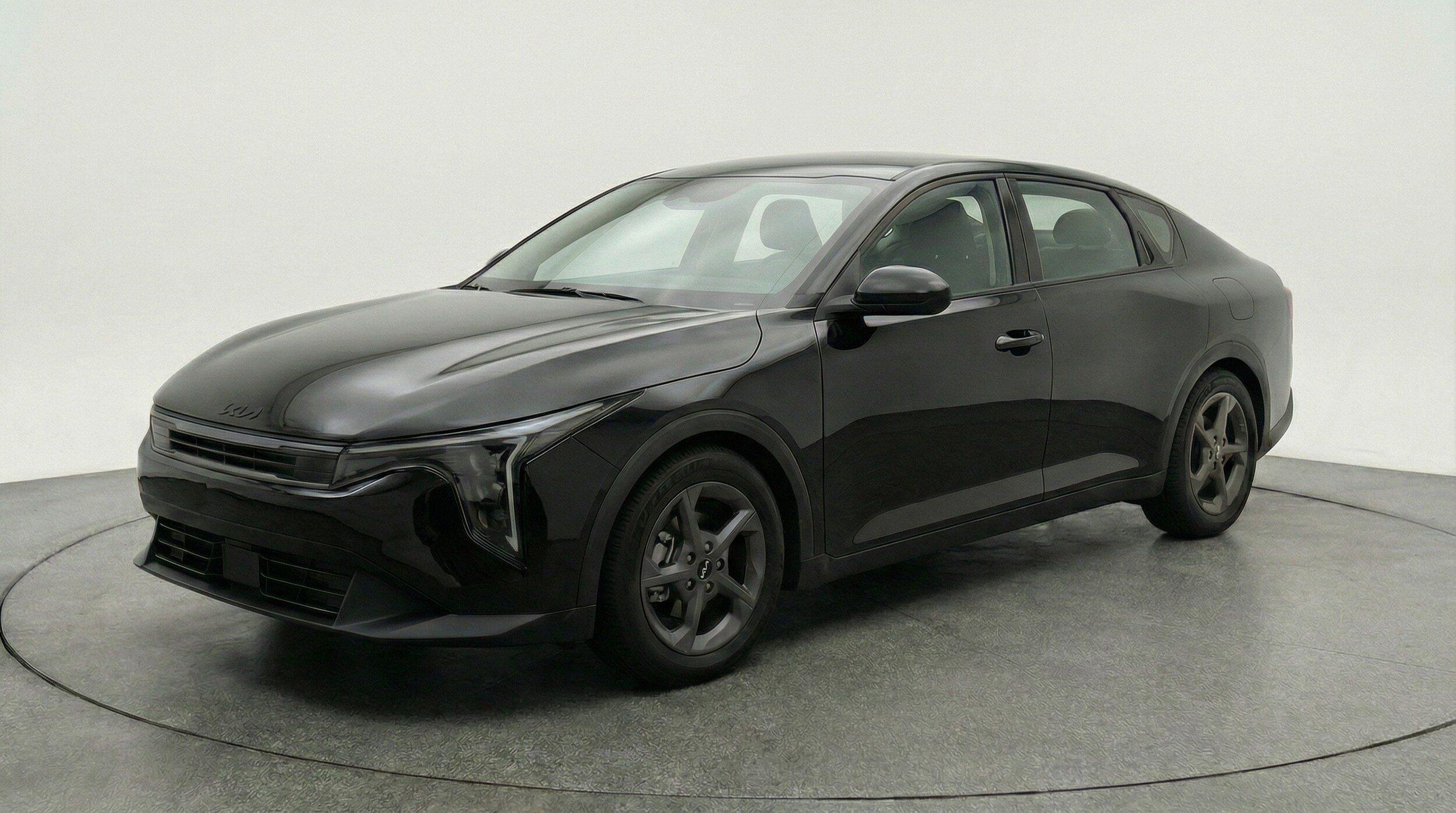 Thumbnail: 2025 Kia K4 - 3