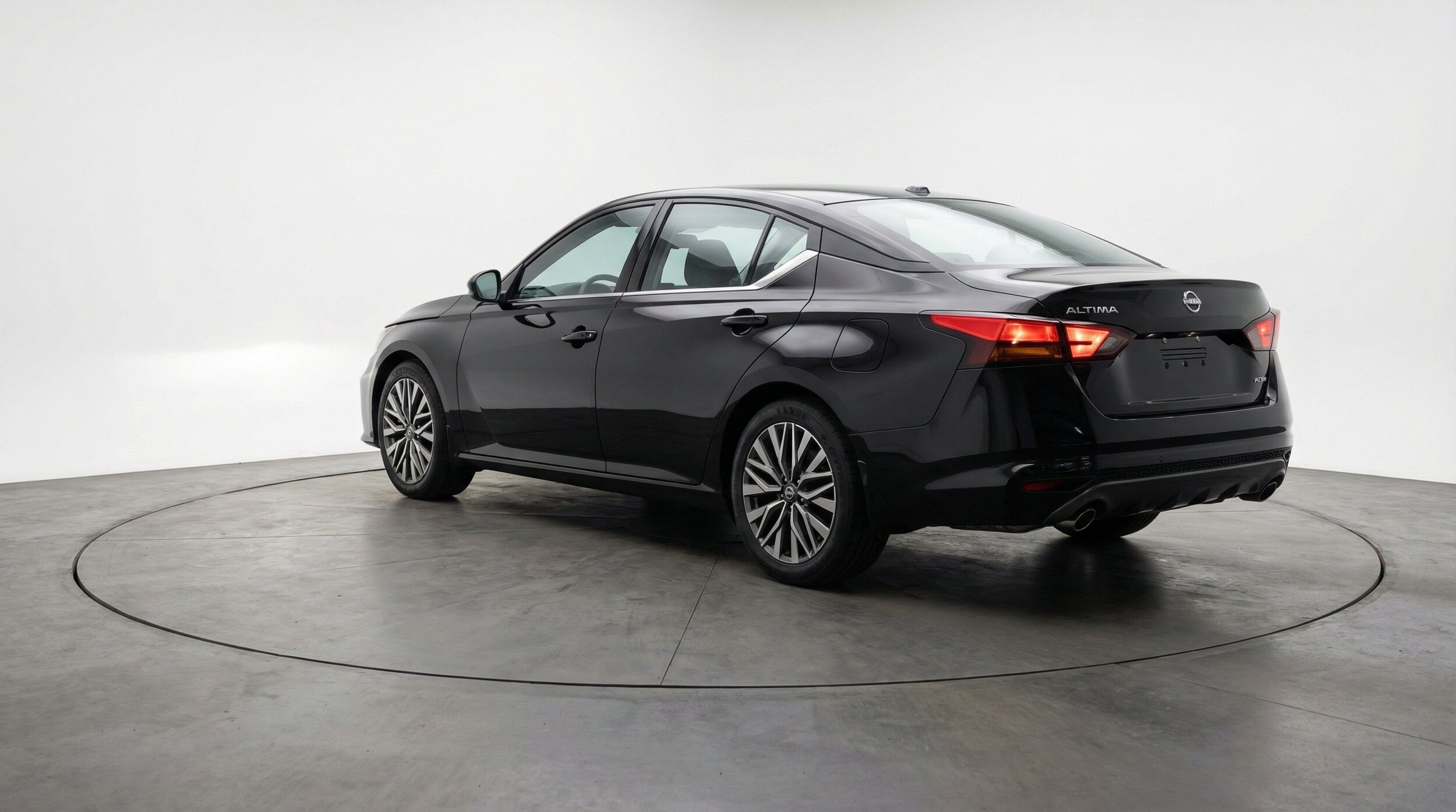 Thumbnail: 2026 Nissan Altima - 6