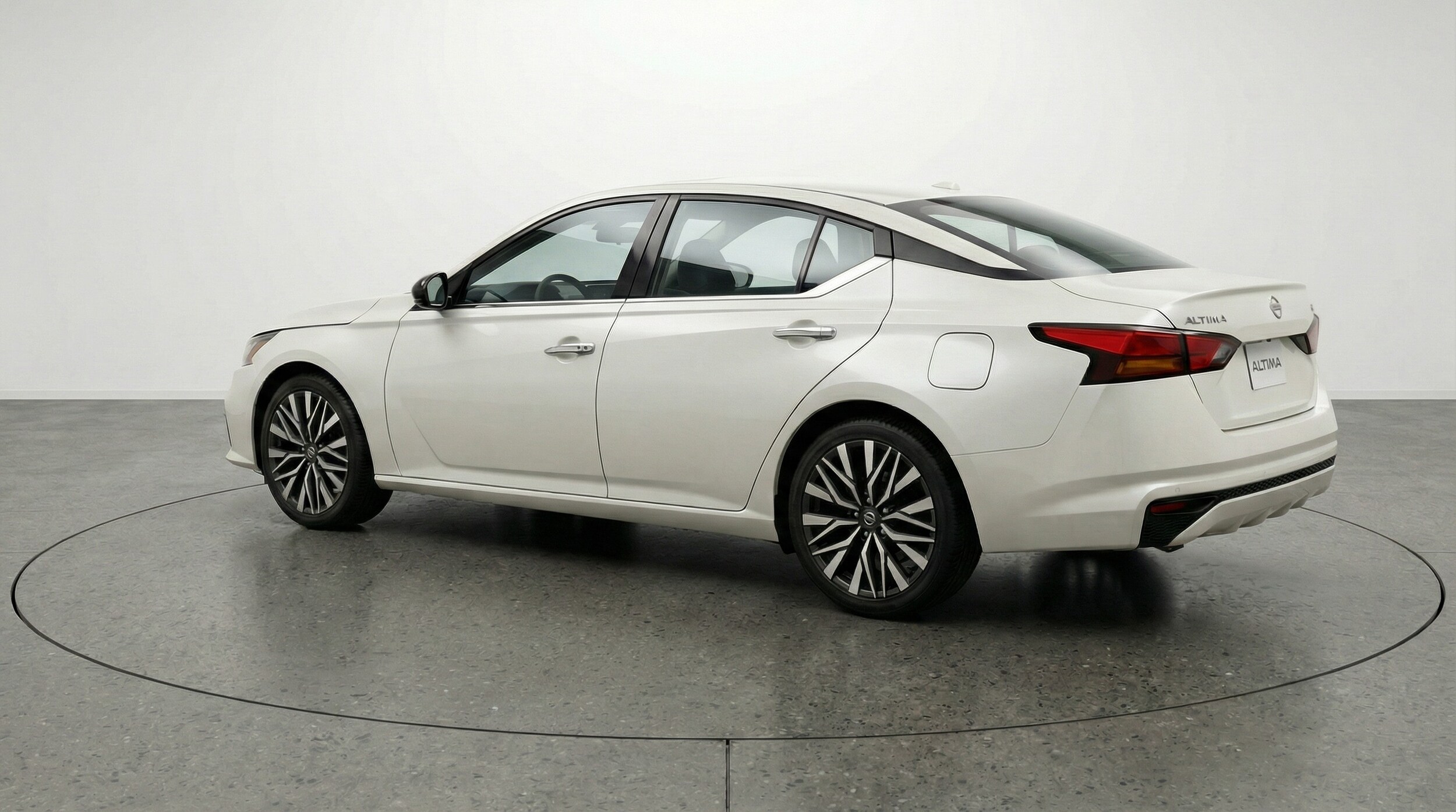 Thumbnail: 2025 Nissan Altima - 5