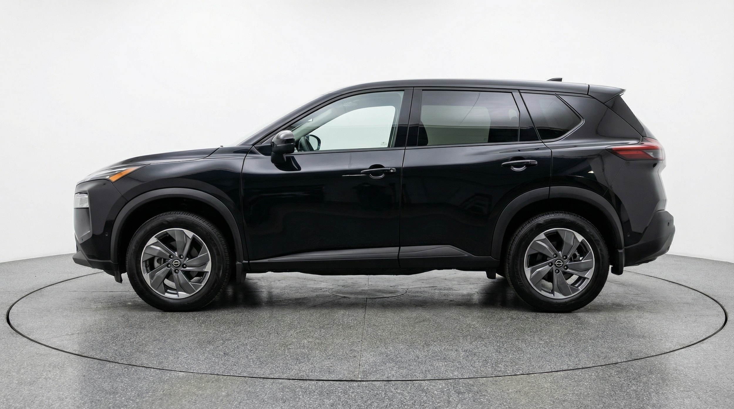 Thumbnail: 2025 Nissan Rogue - 4