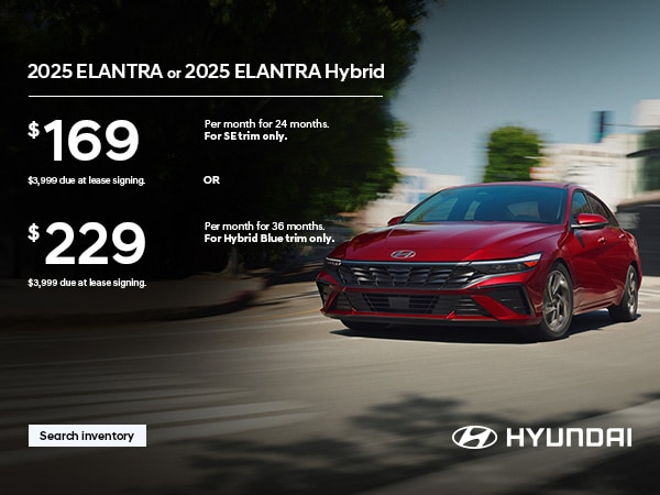 2025 Hyundai Elantra SEL Sport photo 3