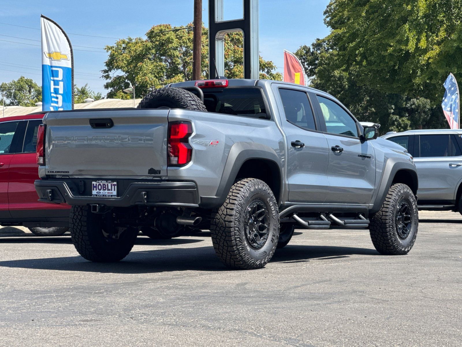 2026 Chevrolet Colorado ZR2 photo 3