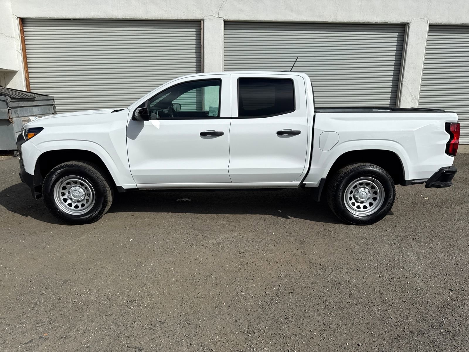 2024 Chevrolet Colorado Work Truck photo 2