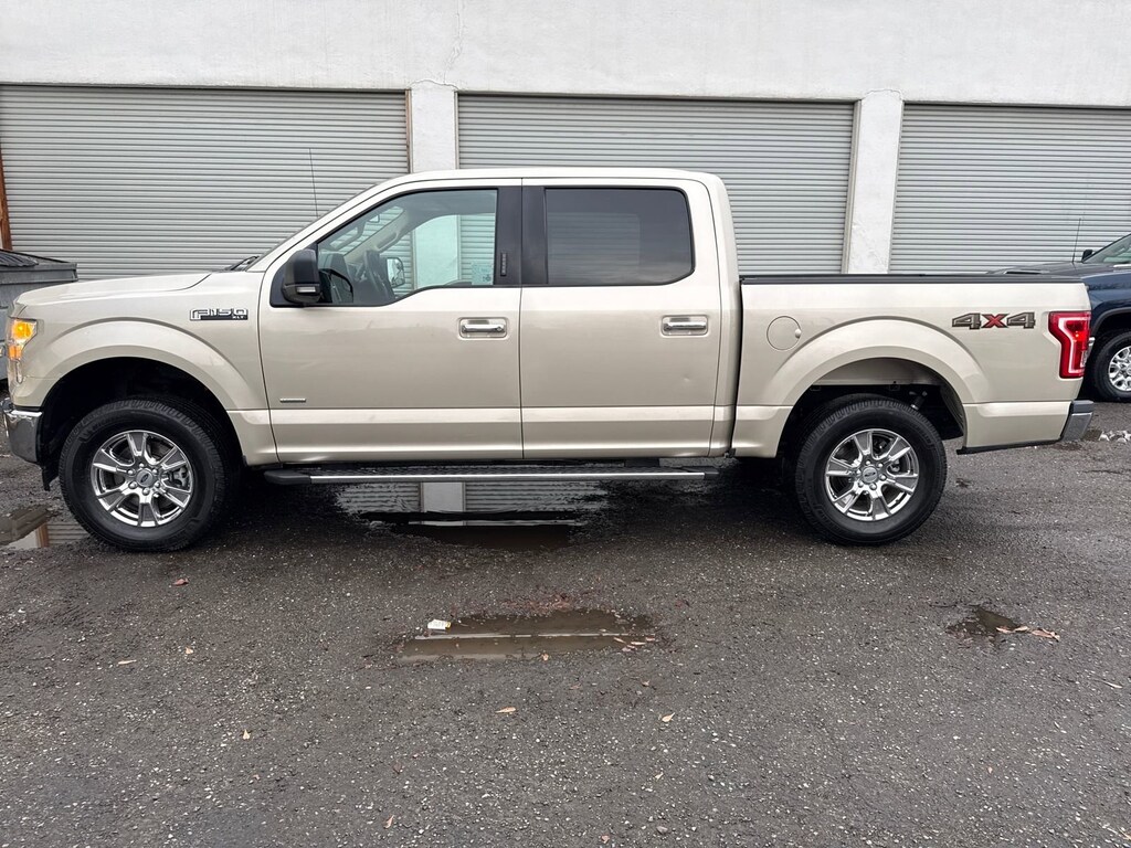 Used 2017 Ford F-150 XLT Truck