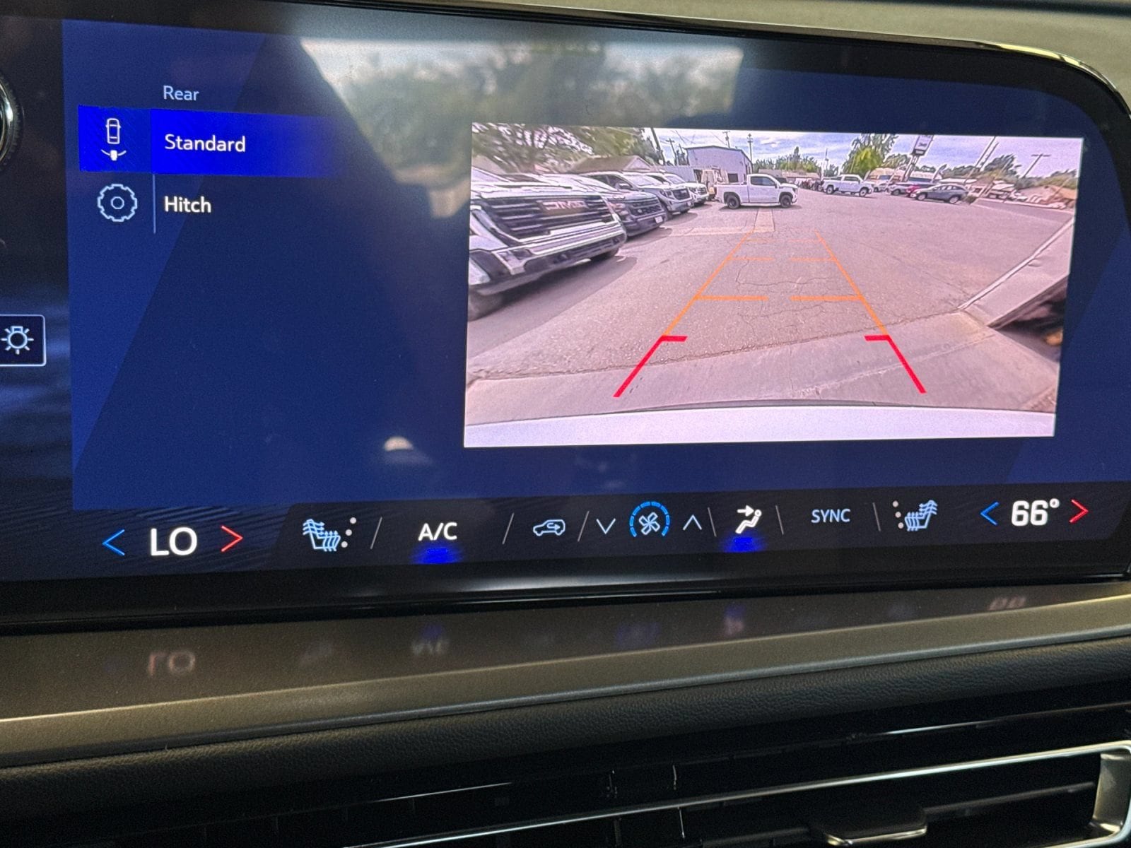 2026 Chevrolet Traverse LT - Photo 22