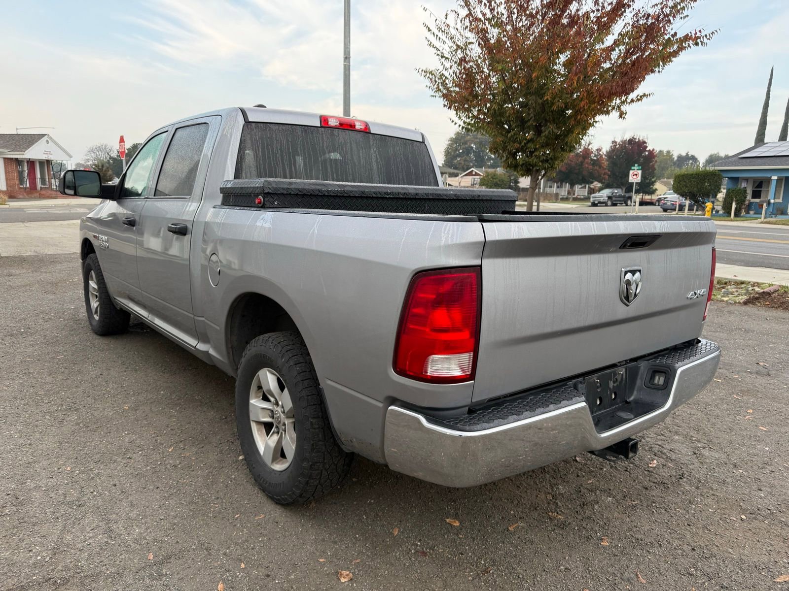 2019 Ram 1500 Classic Tradesman photo 3
