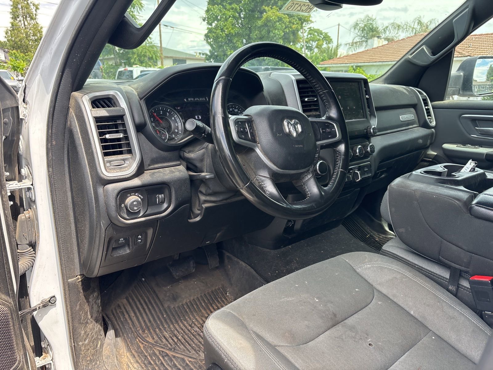 2022 Ram 1500 Big Horn Quad Cab 4x2 64 Box photo 5