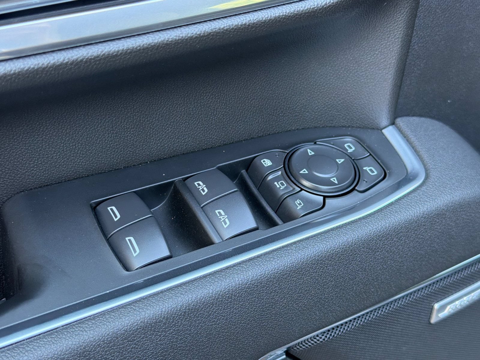 2026 Chevrolet Silverado 2500 HD LTZ - Photo 12