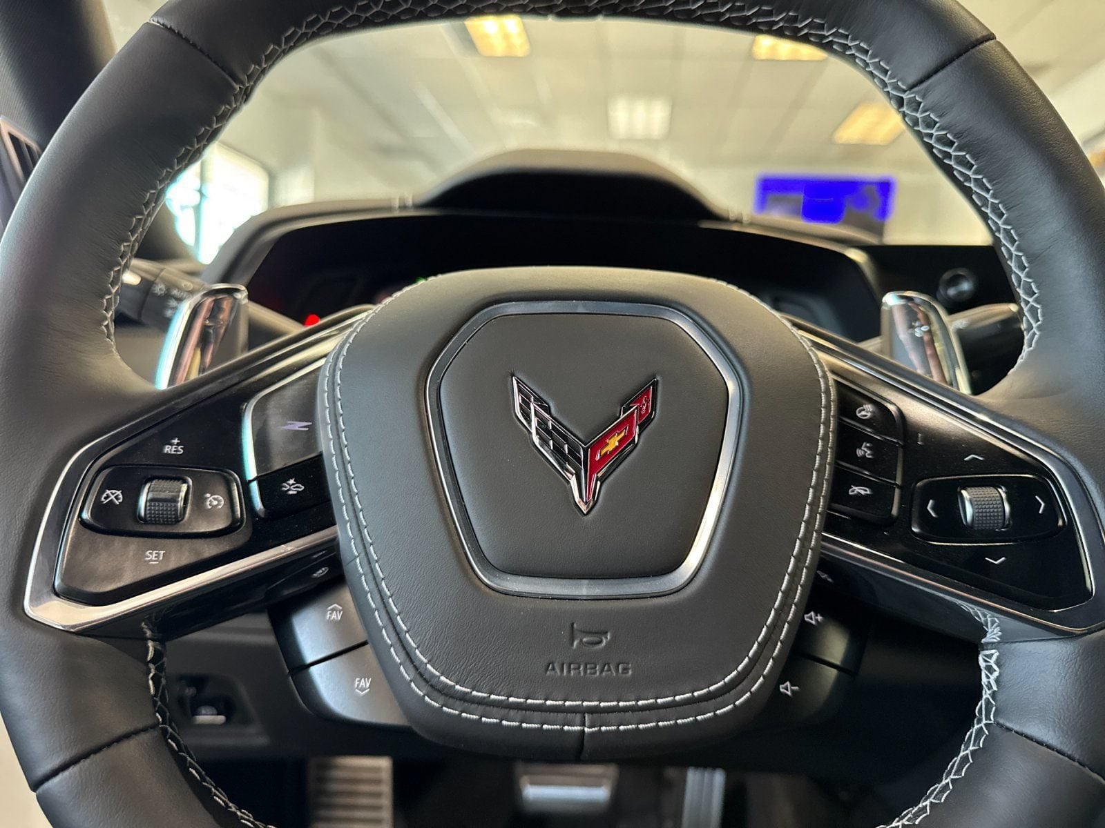 2025 Chevrolet Corvette 2LT - Photo 25