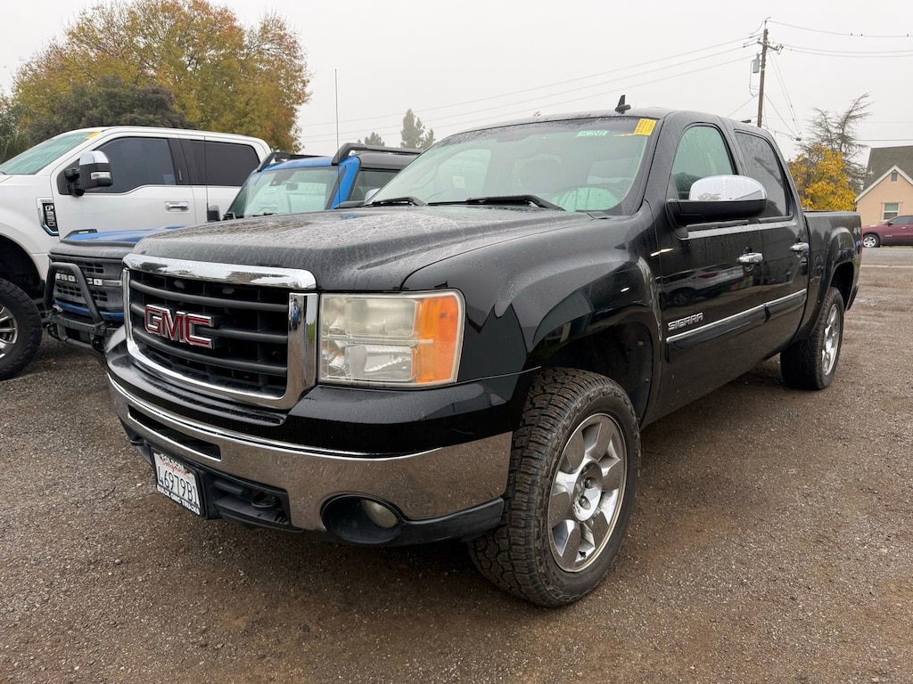 Used 2011 GMC Sierra 1500 SLE Truck