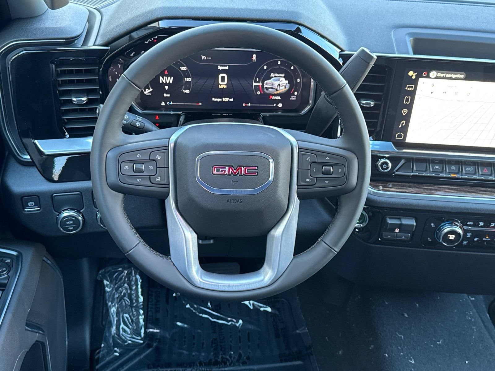 2026 GMC Sierra 1500 SLE - Photo 16