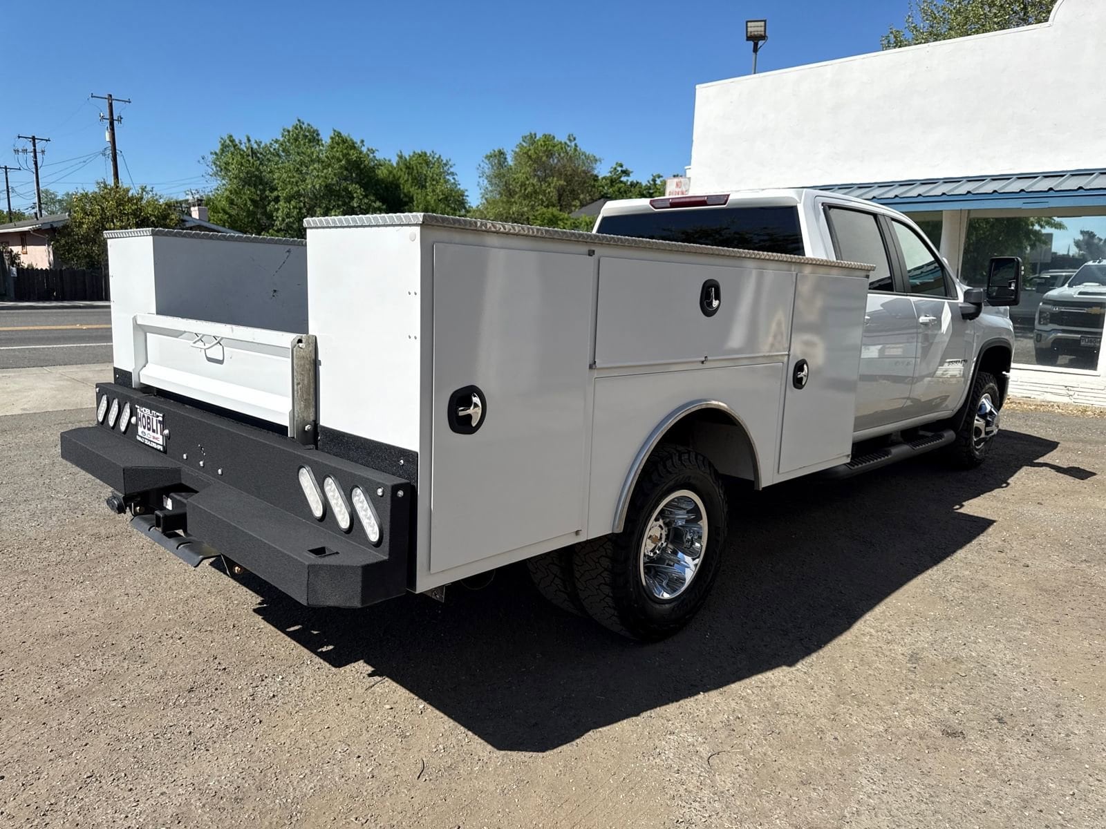 2024 Chevrolet Silverado 3500 HD Chassis Cab LT photo 4