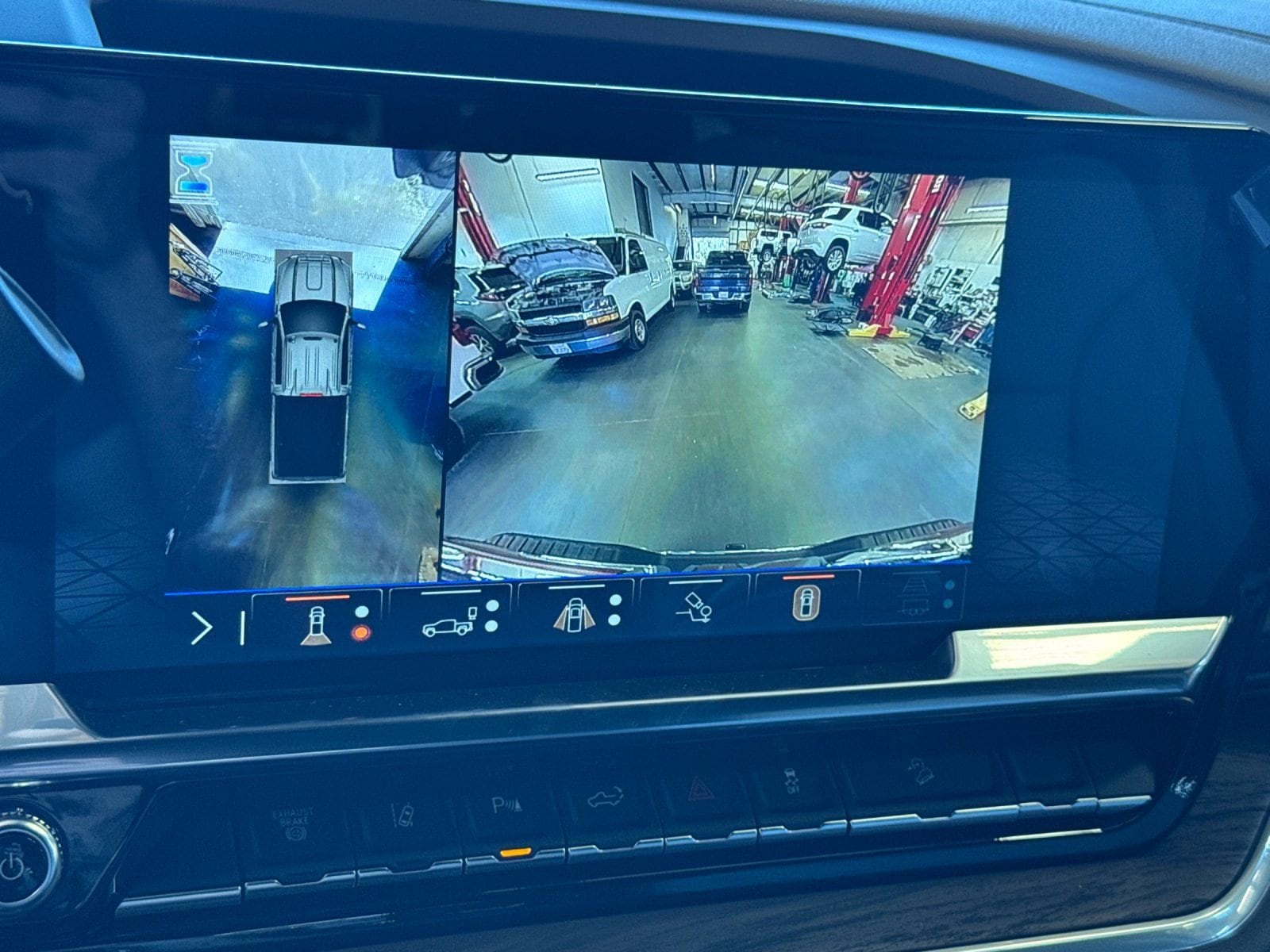 2026 GMC Sierra 2500HD SLT - Photo 22
