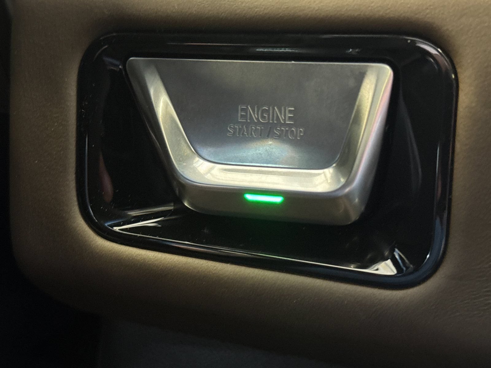 2026 GMC Yukon Denali Ultimate - Photo 26