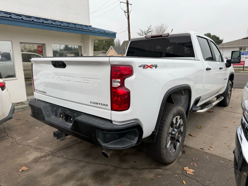 Used 2024 Chevrolet Silverado 2500 HD Custom Truck
