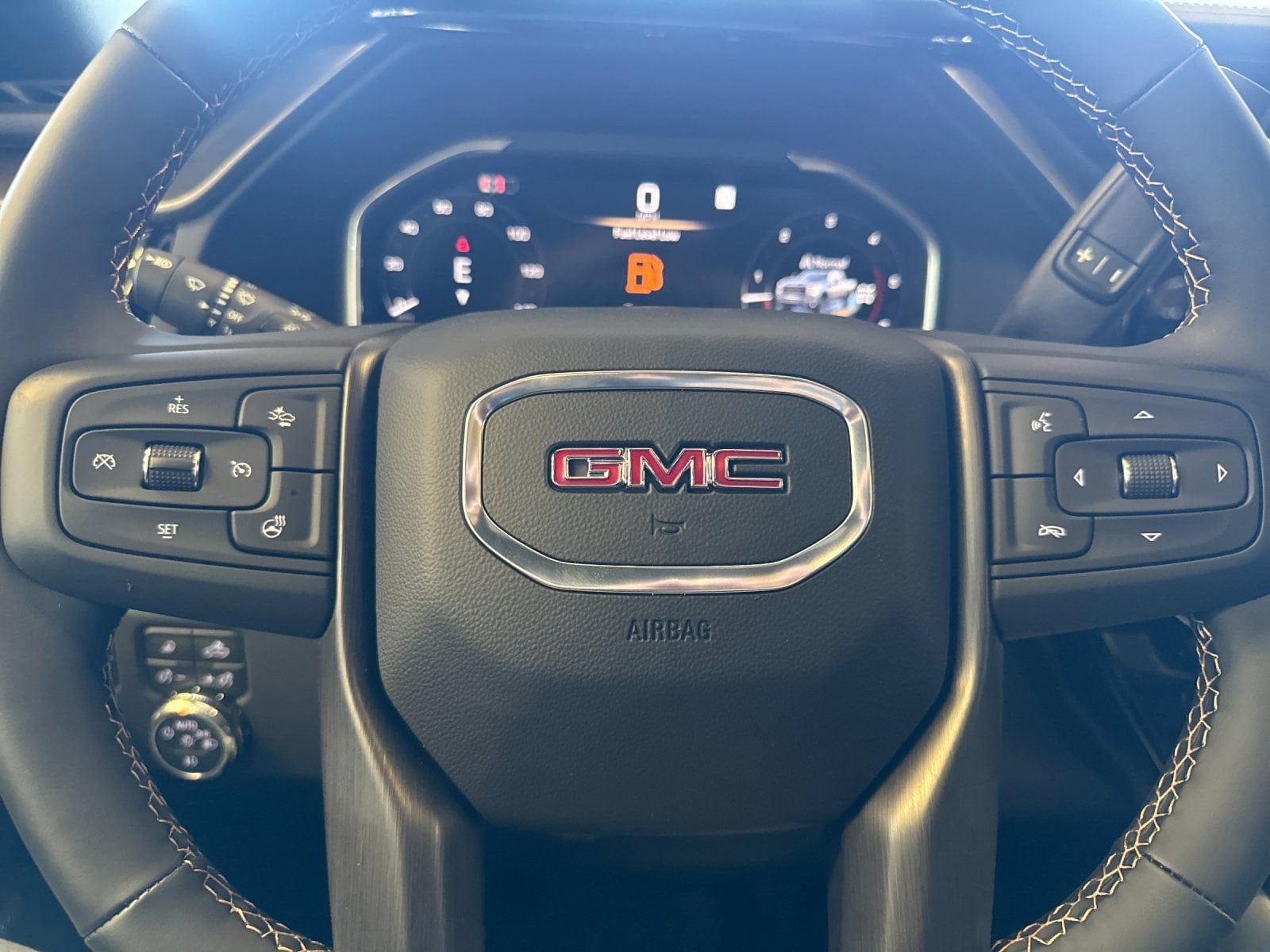 2026 GMC Sierra 2500HD AT4 - Photo 27