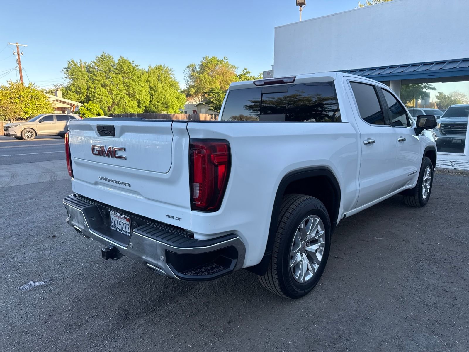 2020 GMC Sierra 1500 SLT photo 4