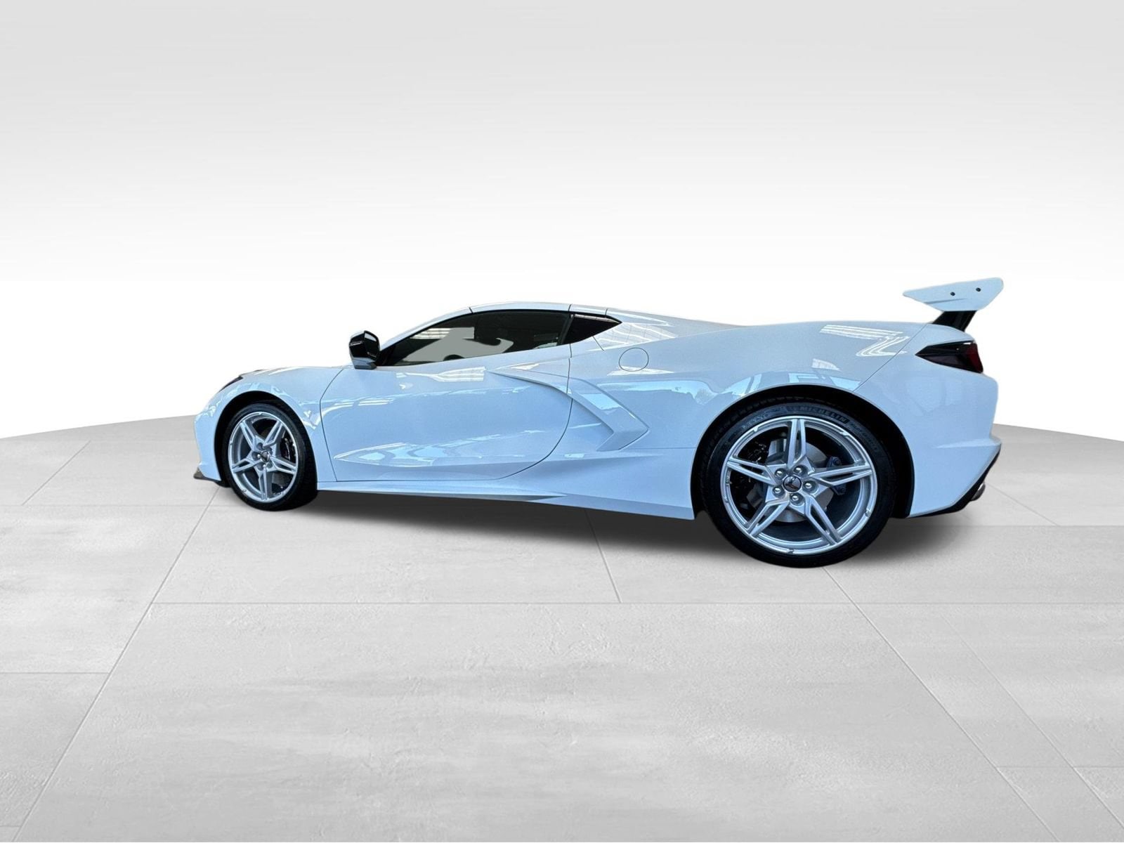 2025 Chevrolet Corvette 2LT - Photo 6