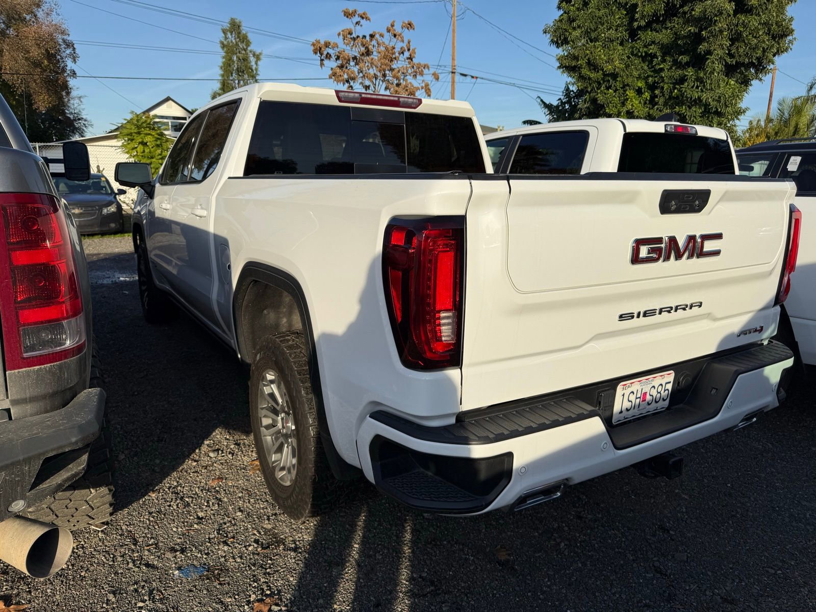 2023 Gmc Sierra 1500 AT4 photo 2