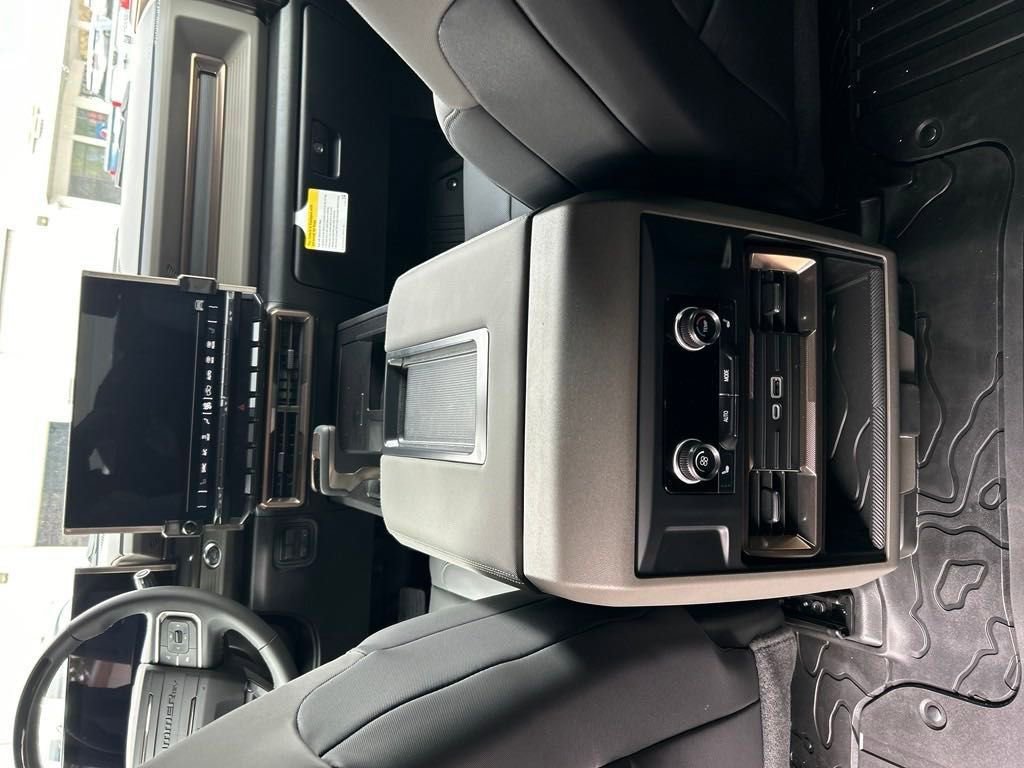 2025 GMC HUMMER EV 2X - Photo 26