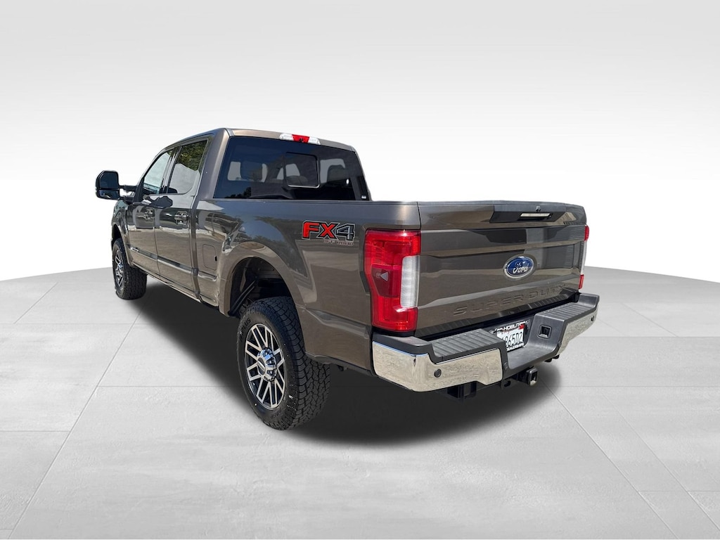 Used 2017 Ford F-250 Lariat Truck