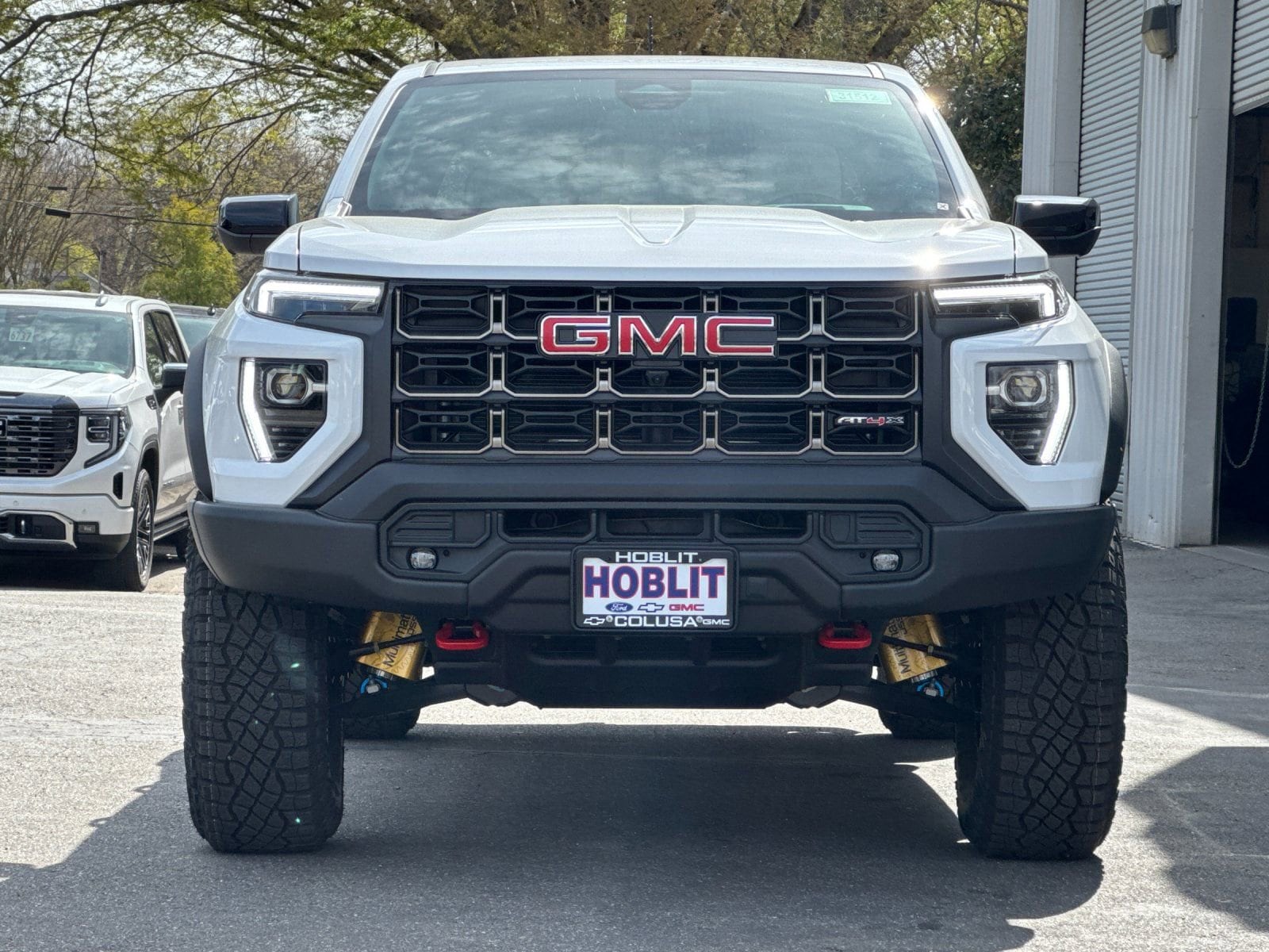 2024 GMC Canyon AT4X - Photo 8