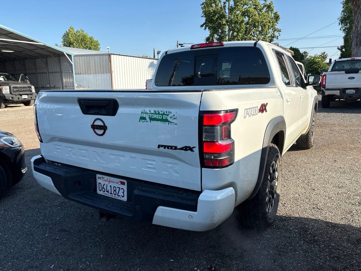 2024 Nissan Frontier PRO-4X photo 4
