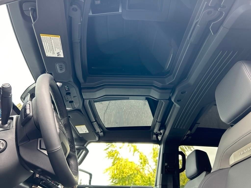 2025 GMC HUMMER EV 2X - Photo 21