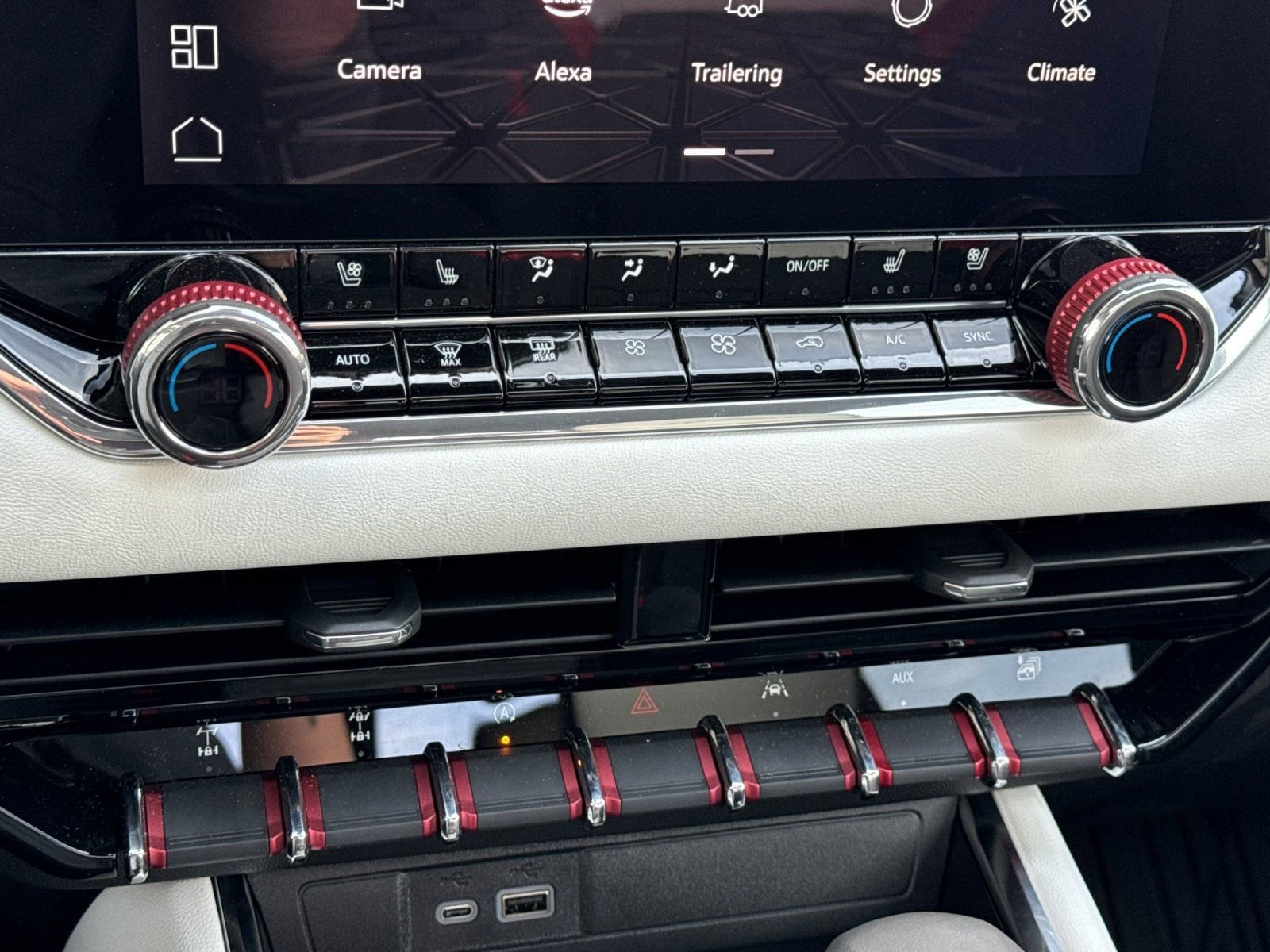 2024 GMC Canyon AT4X - Photo 21