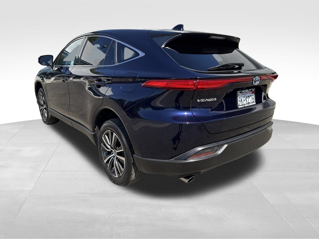 Used 2024 Toyota Venza LE