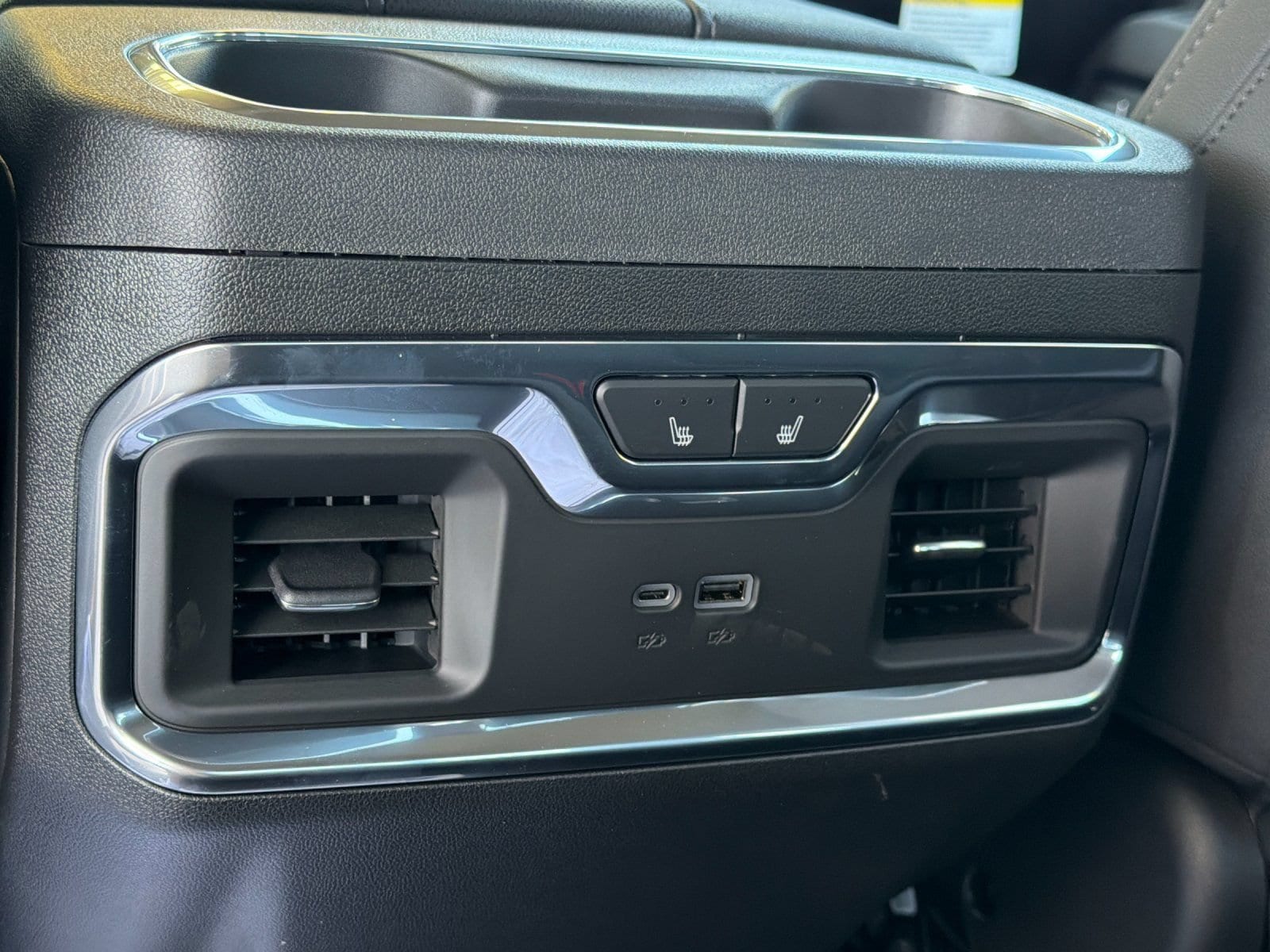 2026 Chevrolet Silverado 2500 HD LTZ - Photo 14