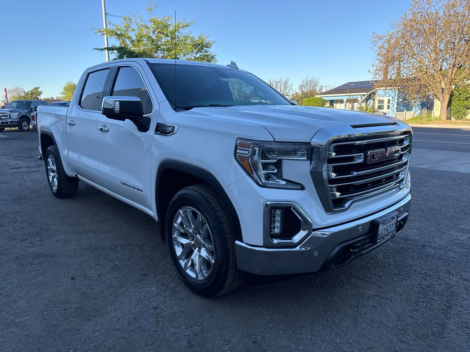 2020 GMC Sierra 1500 SLT photo 6