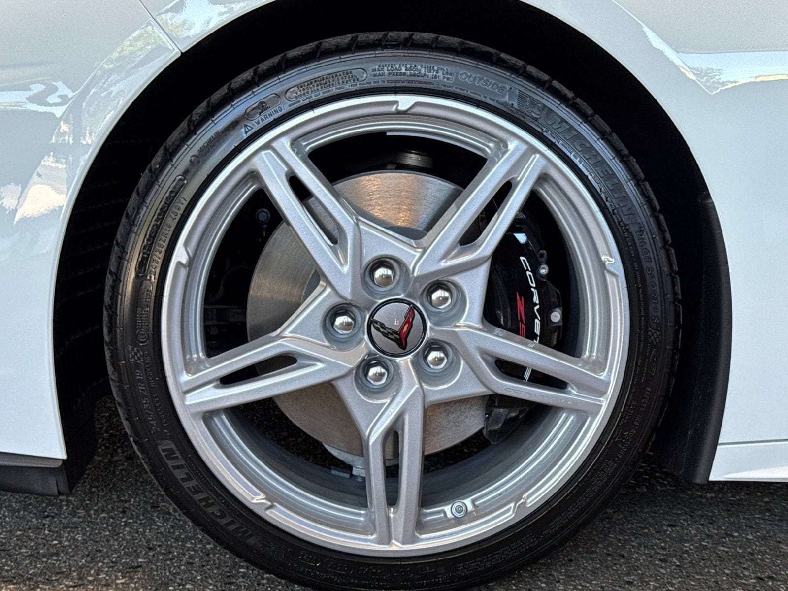 2025 Chevrolet Corvette 2LT - Photo 30