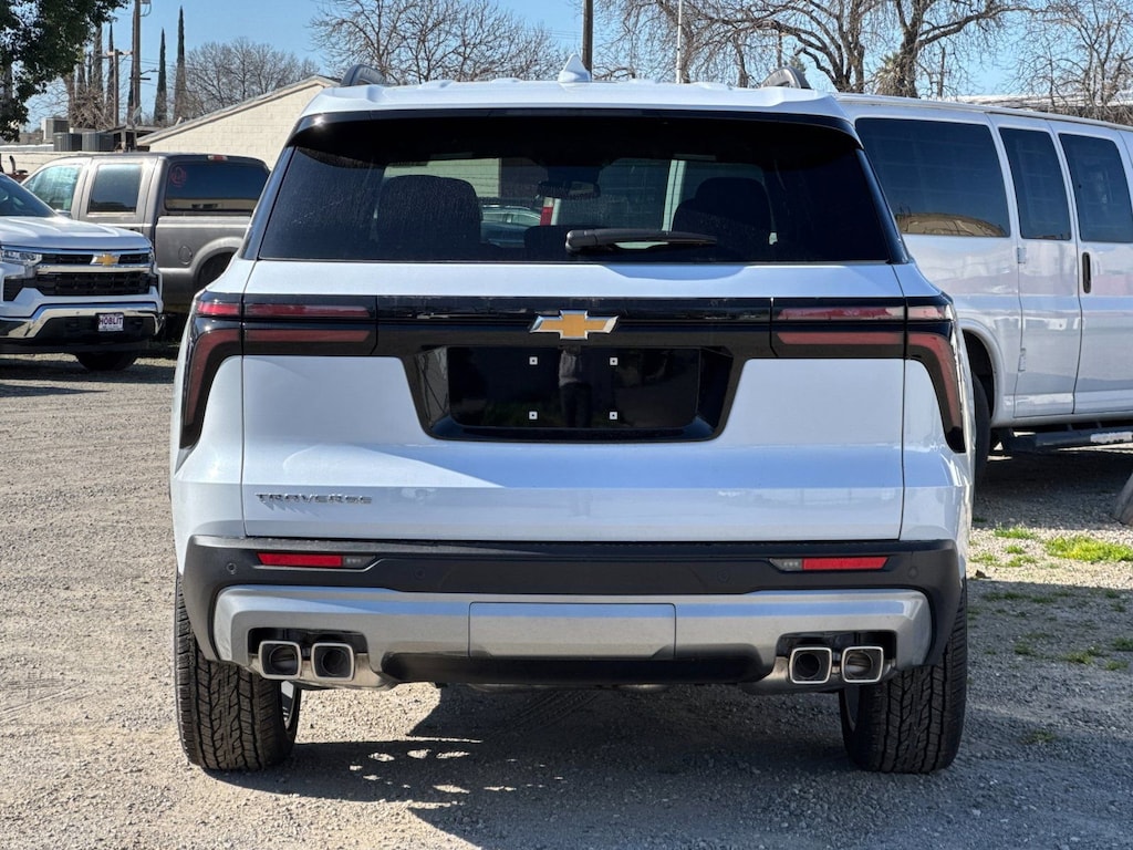 New 2026 Chevrolet Traverse LT SUV