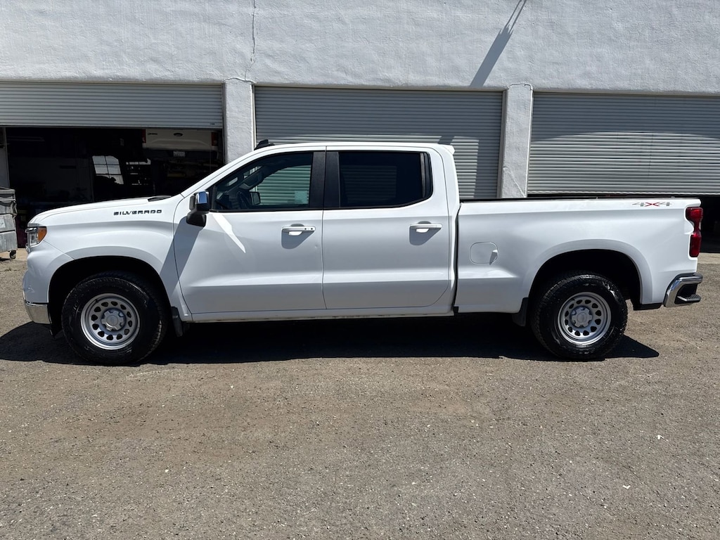 Used 2022 Chevrolet Silverado 1500 LT Truck