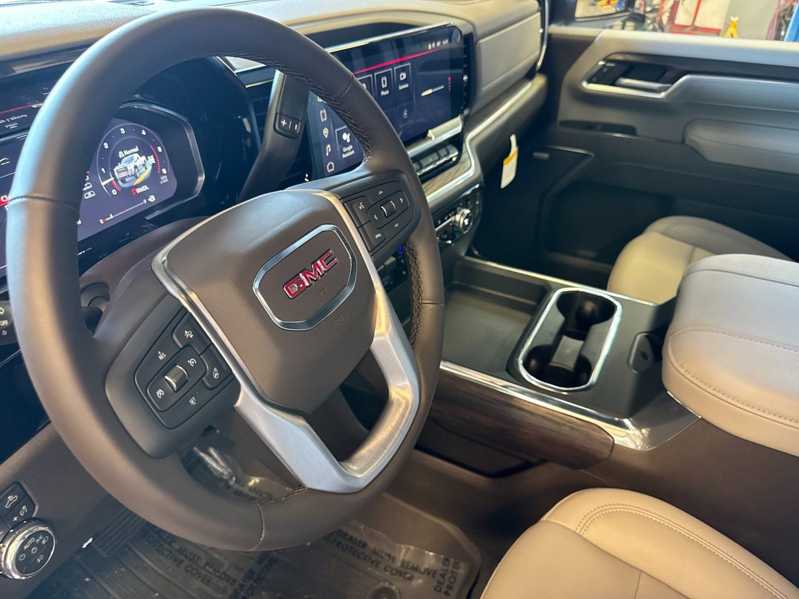 2026 GMC Sierra 2500HD SLT - Photo 9