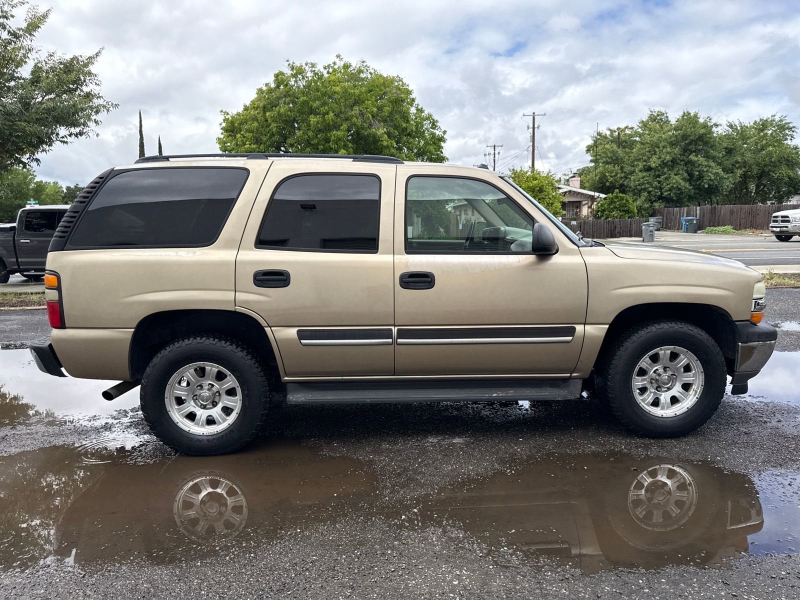 2005 Chevrolet Tahoe LS photo 5