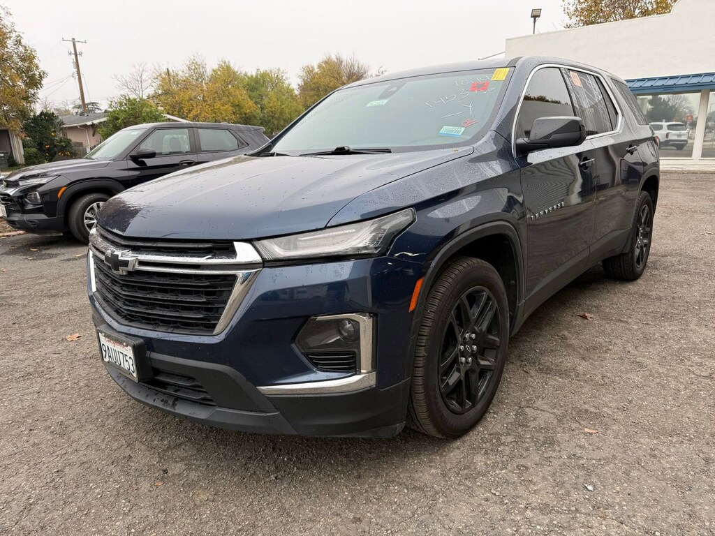 Used 2022 Chevrolet Traverse LS SUV