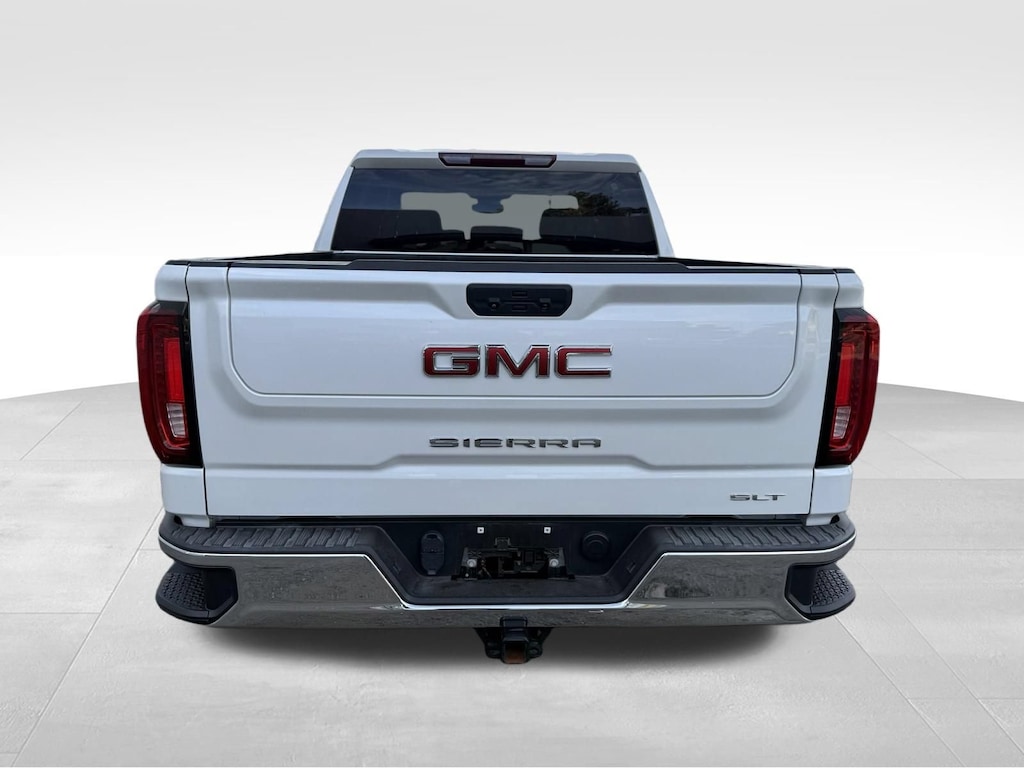 Used 2022 GMC Sierra 1500 SLT Truck