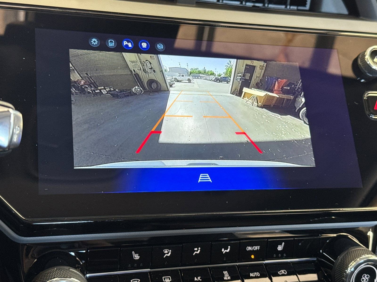 2027 Chevrolet Bolt LT - Photo 20