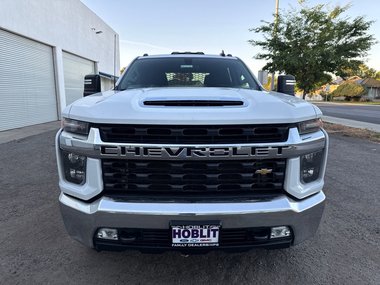 2022 Chevrolet Silverado 3500 HD Chassis Cab LT photo 3