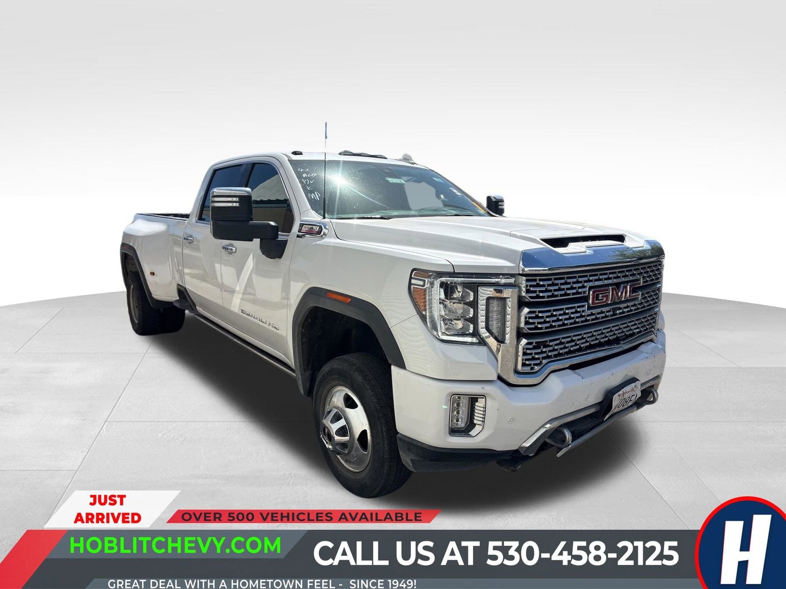 2022 GMC Sierra 4WD Crew Cab Long Box DRW Denali's photo